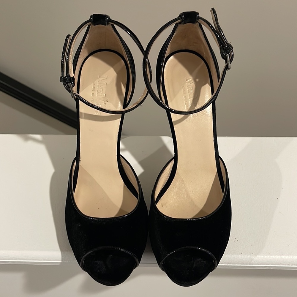 Max Mara Black Cadice Velvet Ankle Strap Sandals